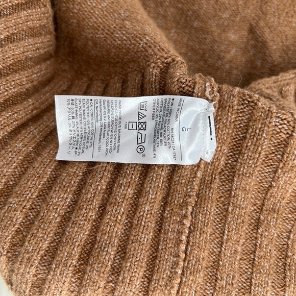 Banana Republic Cardigan Set with Cropped sweater cami-NWOT - Picture 8 of 8